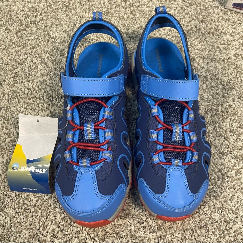 Everest Blue and Red Tahquitz Shoes/Sandals